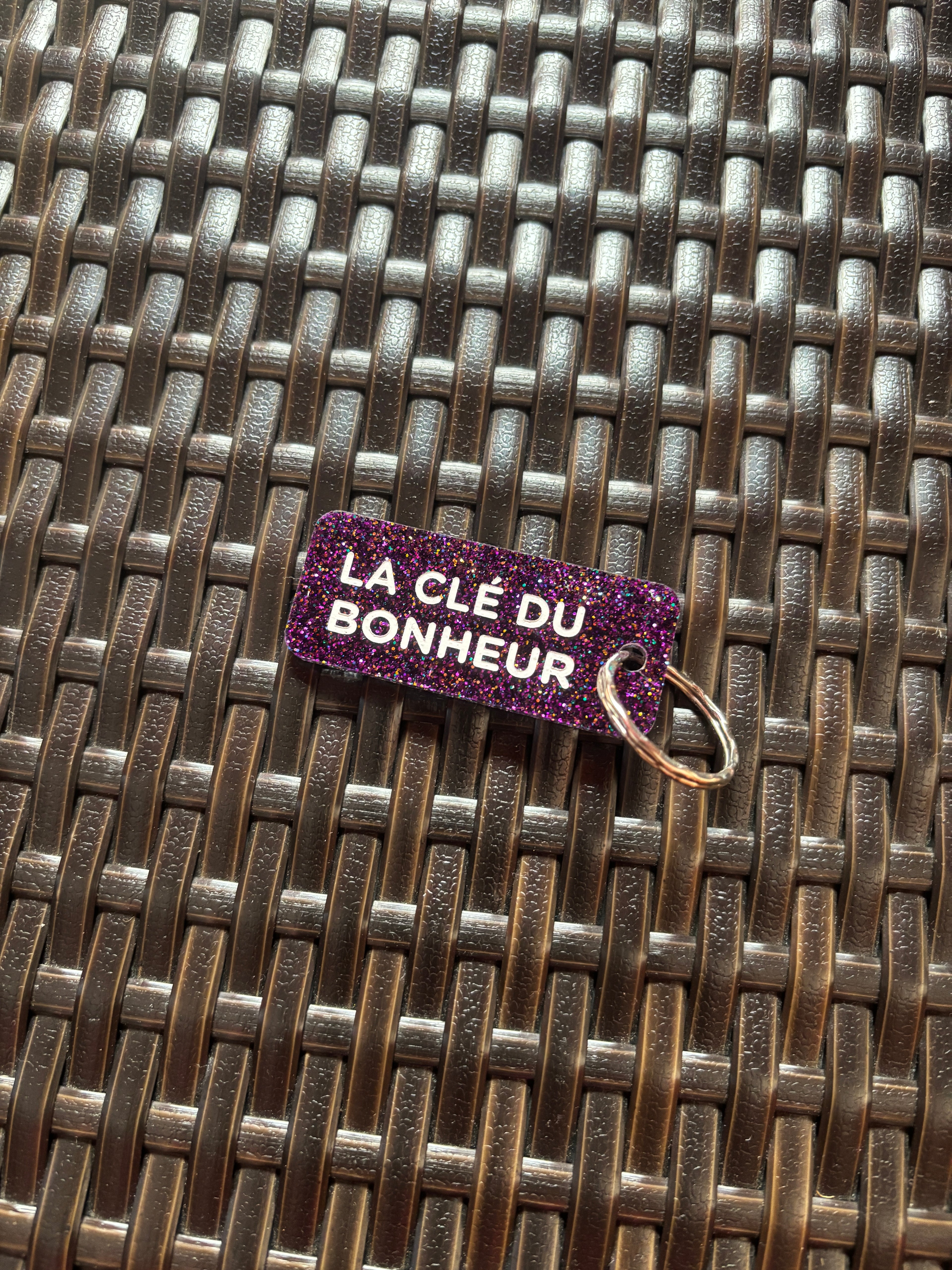 Porte-clés paillettes Plus de Love - By Hélène