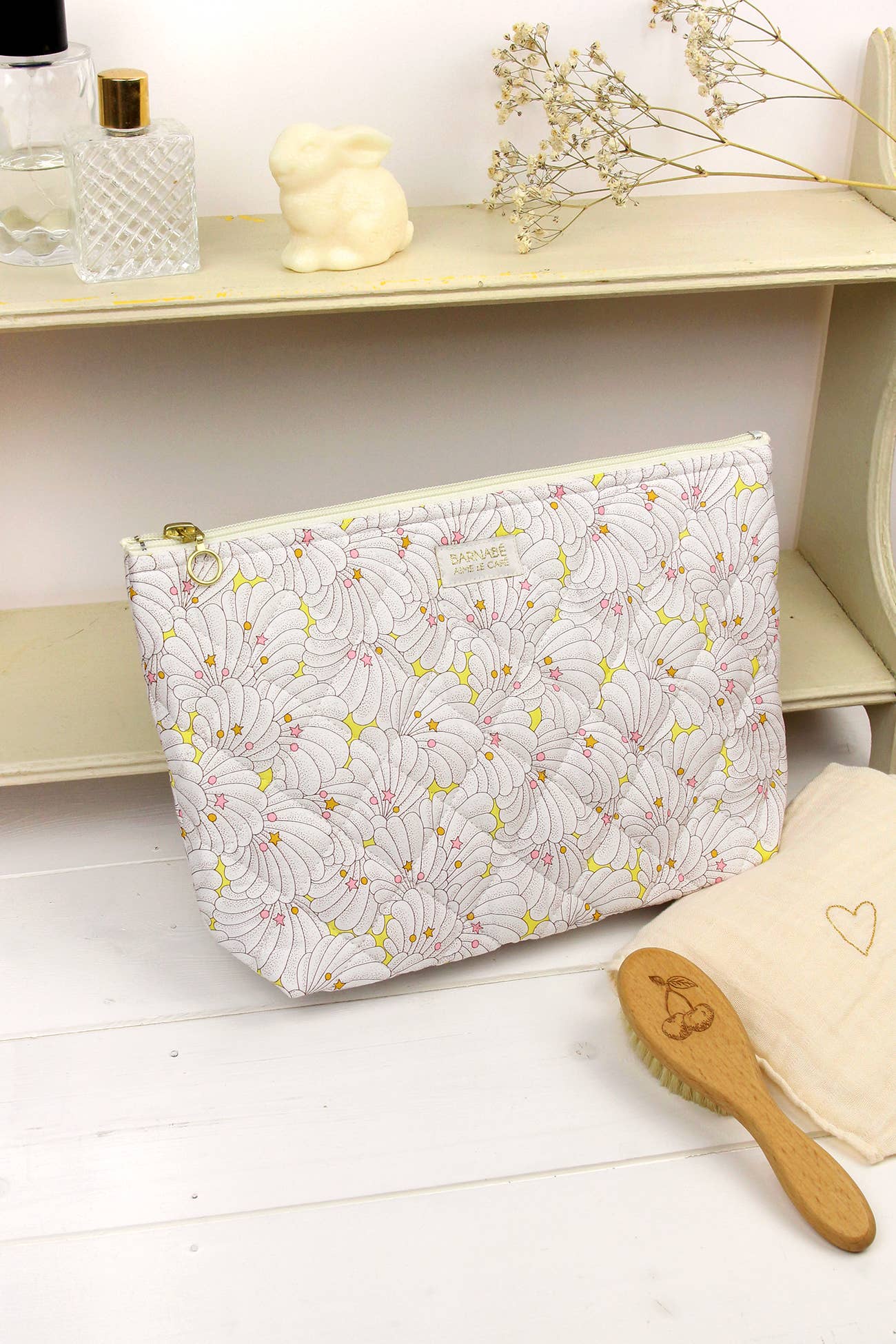 Trousse de toilette tissu Liberty floral - By Hélène